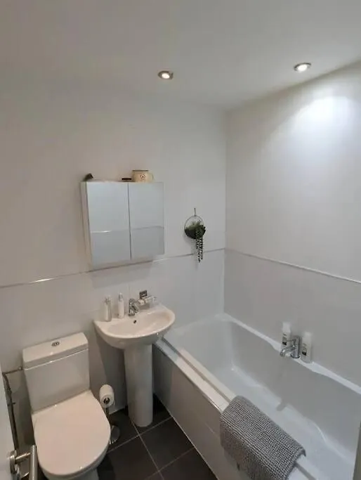 Spacious Hilltop Home Above Hebden Bridge 0*,  Storbritannien